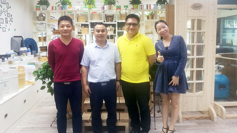 Spruce Outdoor Wooden Hot Tub’s interview with Brunei business partner
